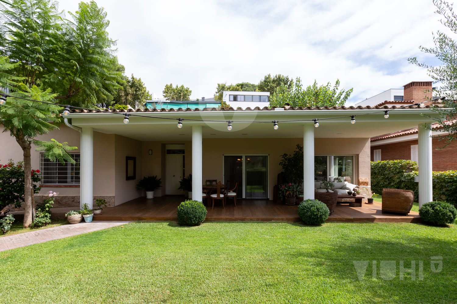 VIUHI – Tiana-3