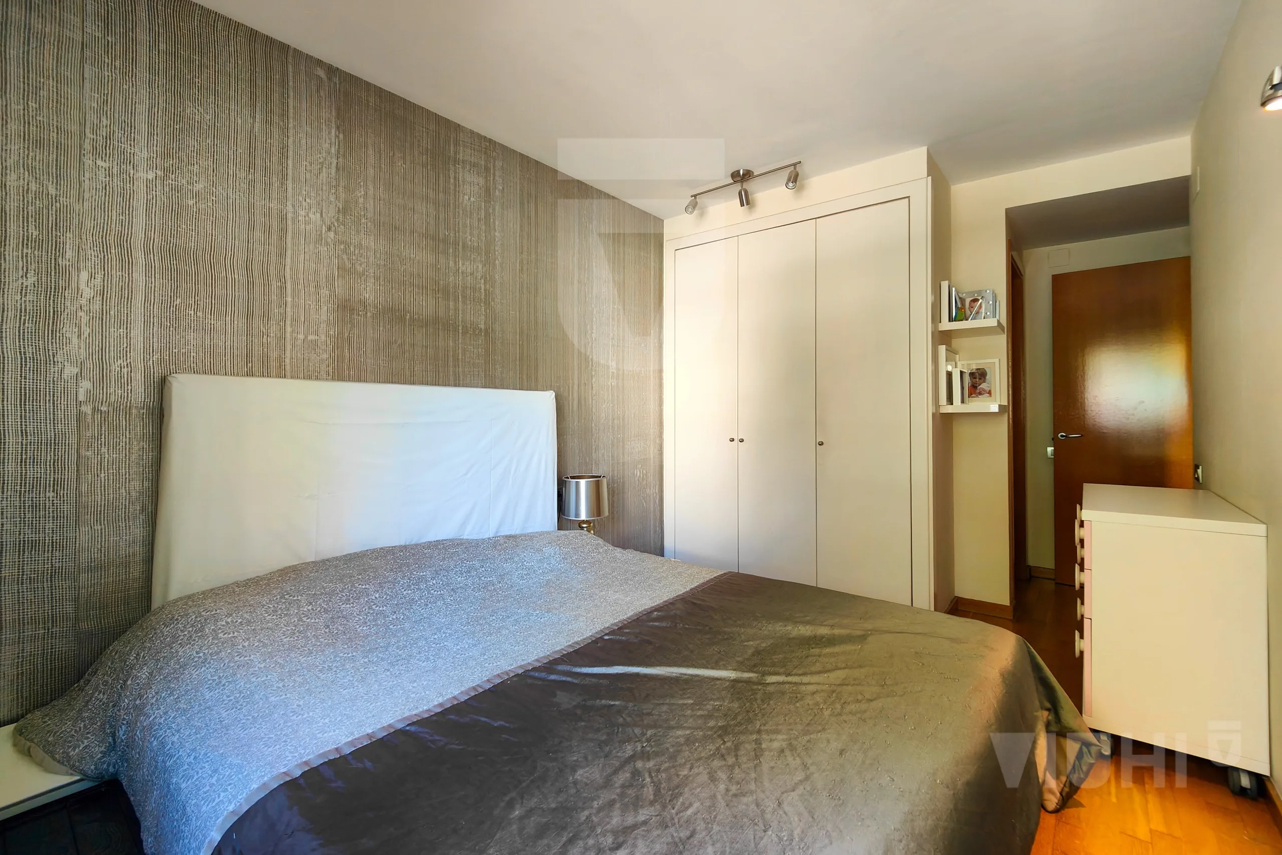 5–VIUHI – TIANA_Carrer Mare de Deu de la Merce_-49-min-min
